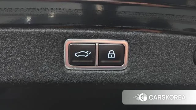 Hyundai Grandeur (GN7) id 3610754 из Кореи 11