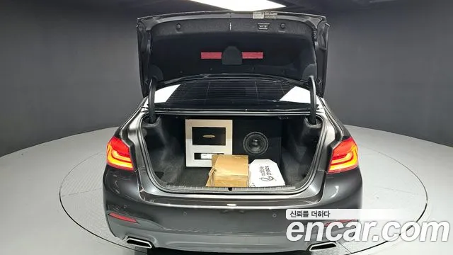 BMW 5 Series (G30) id 2797994 из Кореи 11