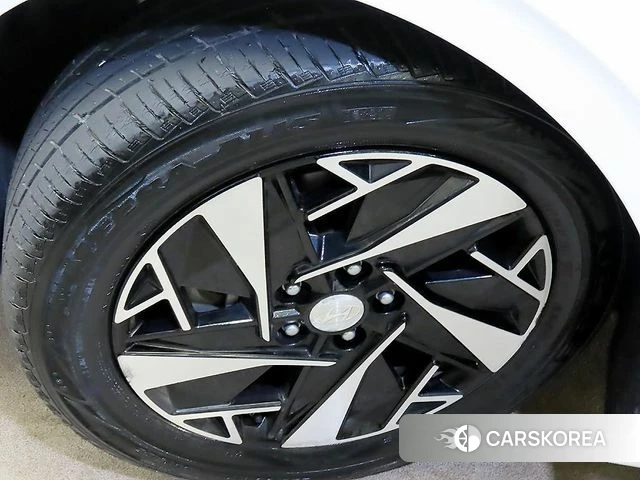 Hyundai The New Grandeur IG Hybrid id 3840199 из Кореи 11