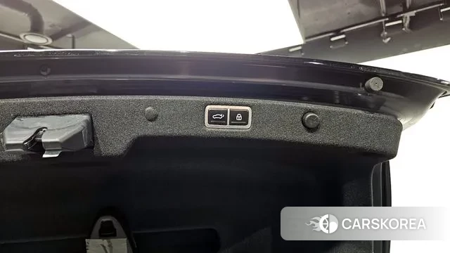 Hyundai Grandeur (GN7) id 3674999 из Кореи 11