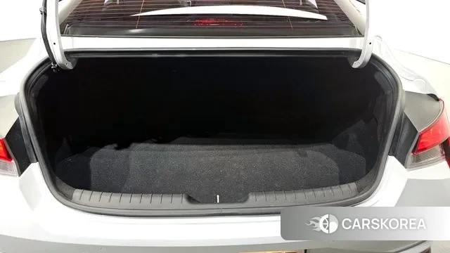 Hyundai Avante (CN7) id 3384449 из Кореи 11