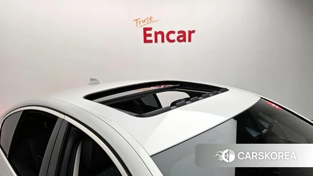 BMW 5 Series (G30) id 3844563 из Кореи 11