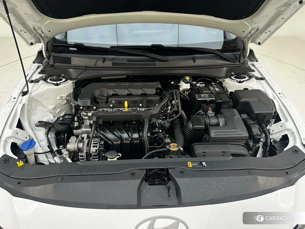 Hyundai Elantra id 4498929 из Китая 11