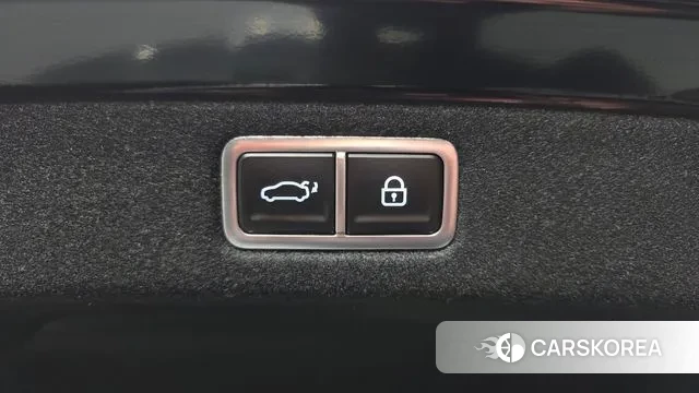 Hyundai Grandeur (GN7) id 3565700 из Кореи 11