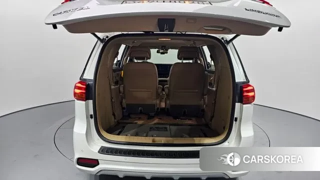 Kia The New Carnival id 2994933 из Кореи 11