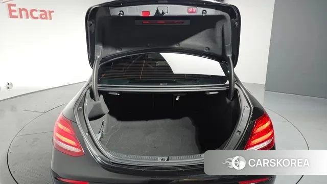 Mercedes-Benz E-Class W213 id 3469223 из Кореи 11