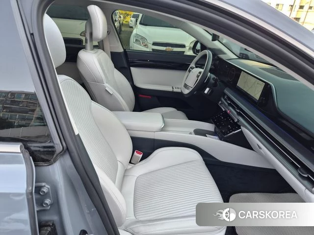Hyundai Grandeur (GN7) id 4393585 из Кореи 11