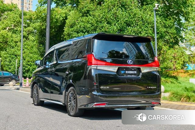 Toyota Wilfa id 4301142 из Китая 11
