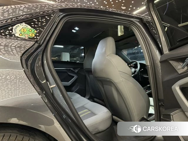 Audi A3 id 4259350 из Китая 11