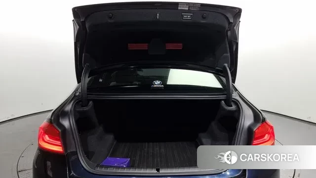 BMW 5 Series (G30) id 3000182 из Кореи 11