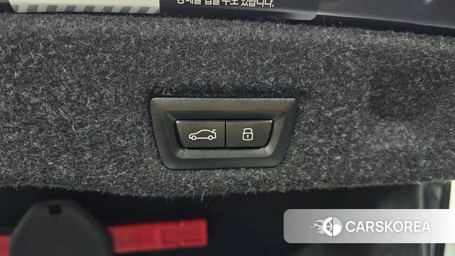 BMW 5 Series (G60) id 3914284 из Кореи 11