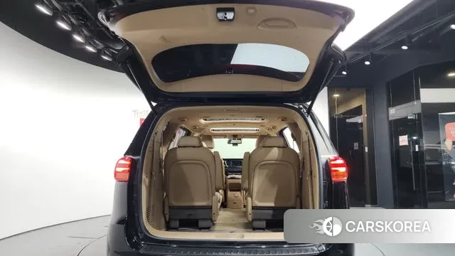 Kia The New Carnival id 3687104 из Кореи 11