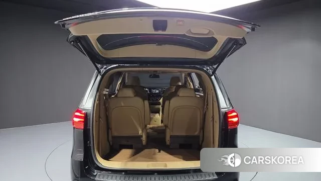 Kia The New Carnival id 3356586 из Кореи 11