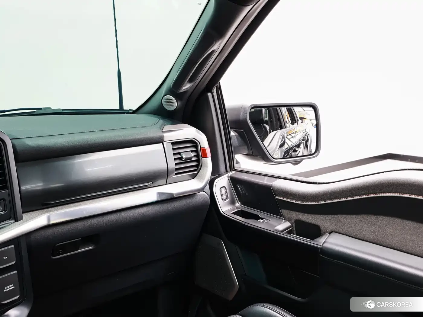 Ford F-150 id 4599640 из Китая 11