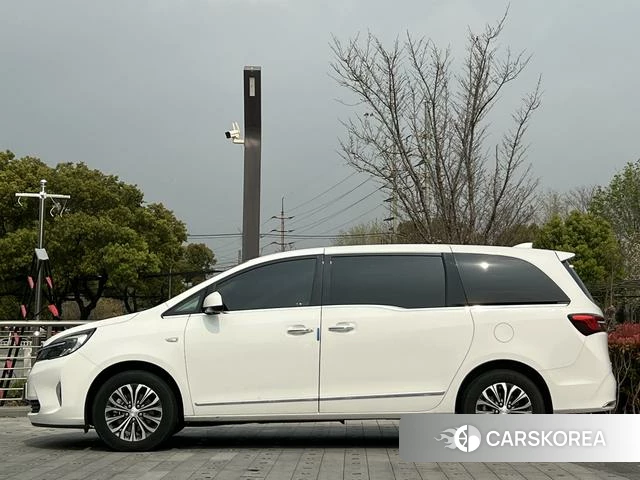 Buick GL8 id 4239214 из Китая 11