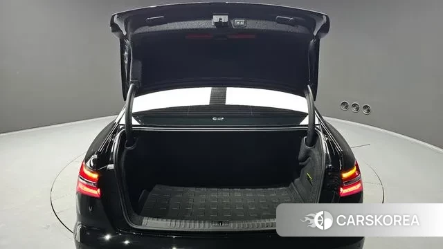 Audi A6 (C8) id 3555639 из Кореи 11