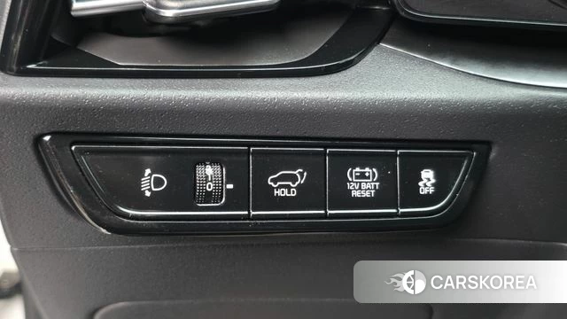 Kia Di Ol Nu Niro id 4936266 из Кореи 11