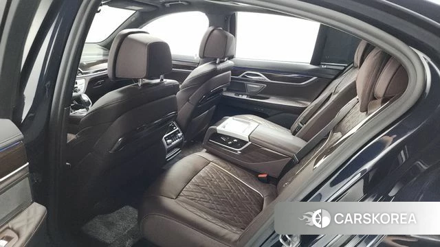 BMW 7 Series (G11) id 4501950 из Кореи 11