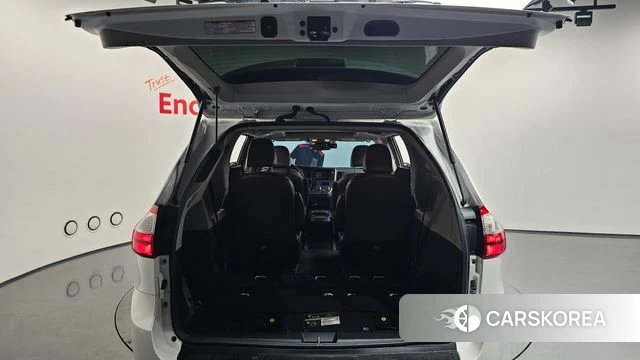 Toyota Sienna id 3942839 из Кореи 11