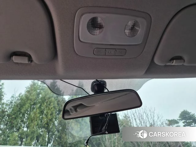 Hyundai The New Grand Starex id 3889379 из Кореи 11