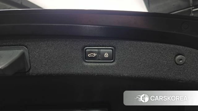 Genesis G90 id 3965944 из Кореи 11