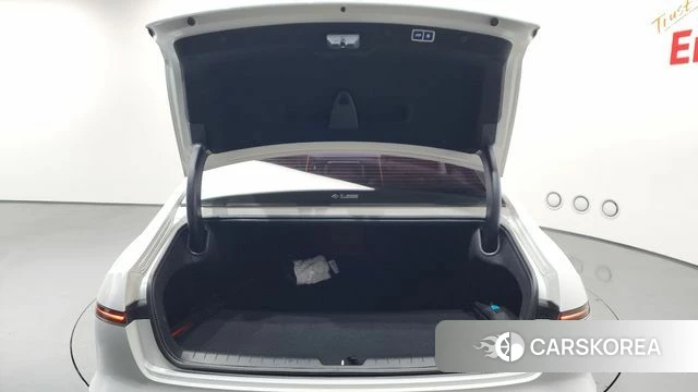 Hyundai Grandeur (GN7) id 3799003 из Кореи 11