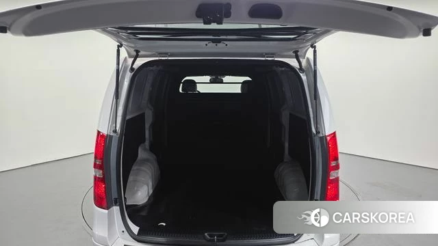 Hyundai The New Grand Starex id 4502373 из Кореи 11