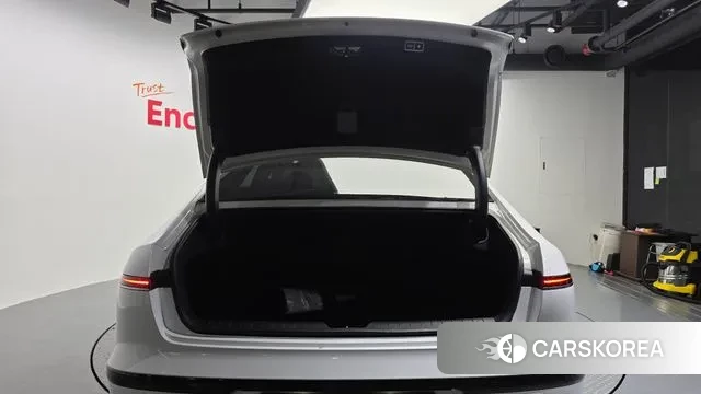 Hyundai Grandeur (GN7) id 3467668 из Кореи 11