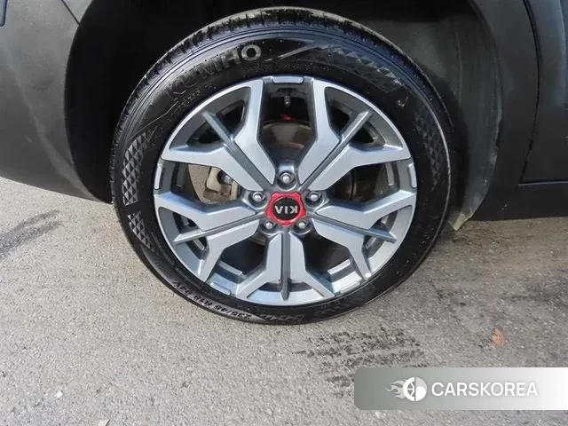 Kia Seltos id 3307513 из Кореи 11