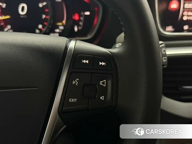 Volvo V40 id 4239002 из Китая 11