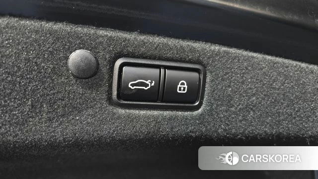 Hyundai The New Grandeur IG id 3904000 из Кореи 11