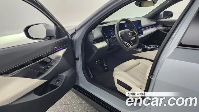 BMW 5 Series (G60) id 2654936 из Кореи 11