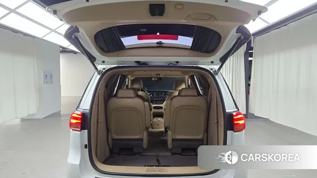 Kia The New Carnival id 3050198 из Кореи 11