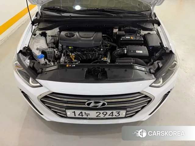 Hyundai Avante AD id 3622541 из Кореи 11