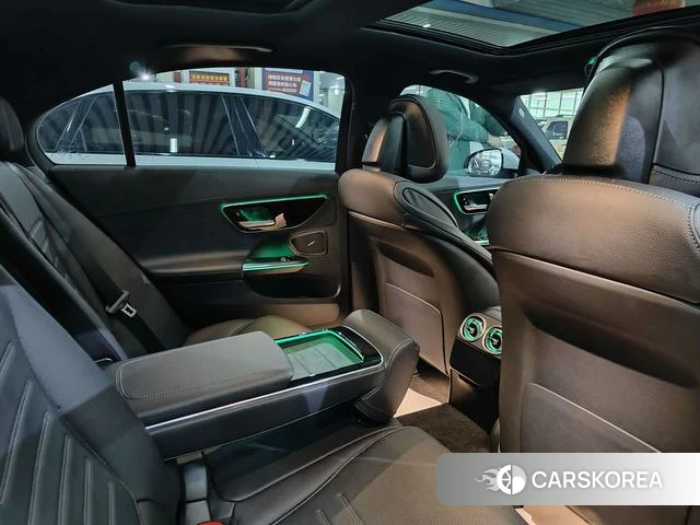 Mercedes-Benz Class C id 4263290 из Китая 11