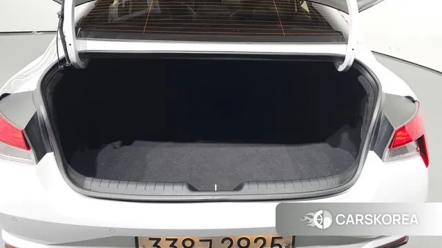 Hyundai Avante (CN7) id 3196603 из Кореи 11