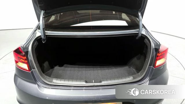 Hyundai The New Avante AD id 3911577 из Кореи 11