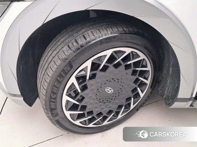 Hyundai Ionic 5 id 3467957 из Кореи 11