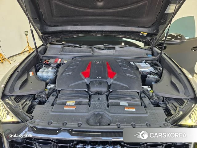 Audi RSQ8 (4M) id 4711455 из Кореи 11