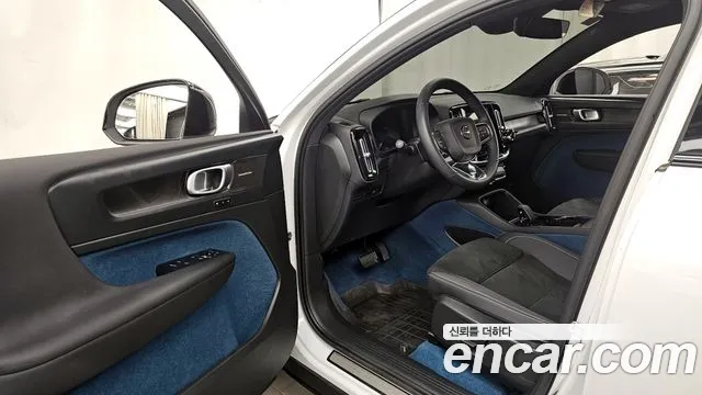 Volvo C40 Richards id 2686549 из Кореи 11