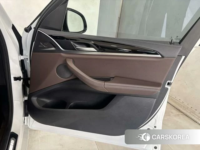 BMW X3 id 4394046 из Китая 11