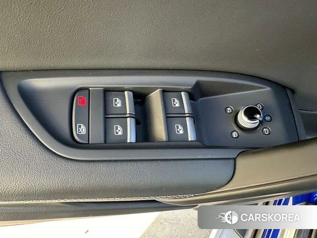 Audi Q5L id 4273311 из Китая 11