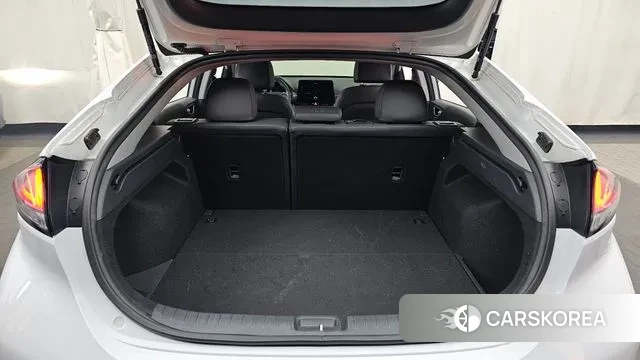 Hyundai The New Ionic Electric id 3778229 из Кореи 11