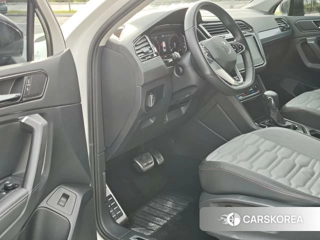 Volkswagen Tiguan X id 4207726 из Китая 11
