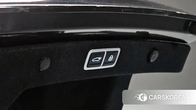 Hyundai Grandeur Hybrid (GN7) id 3131592 из Кореи 11