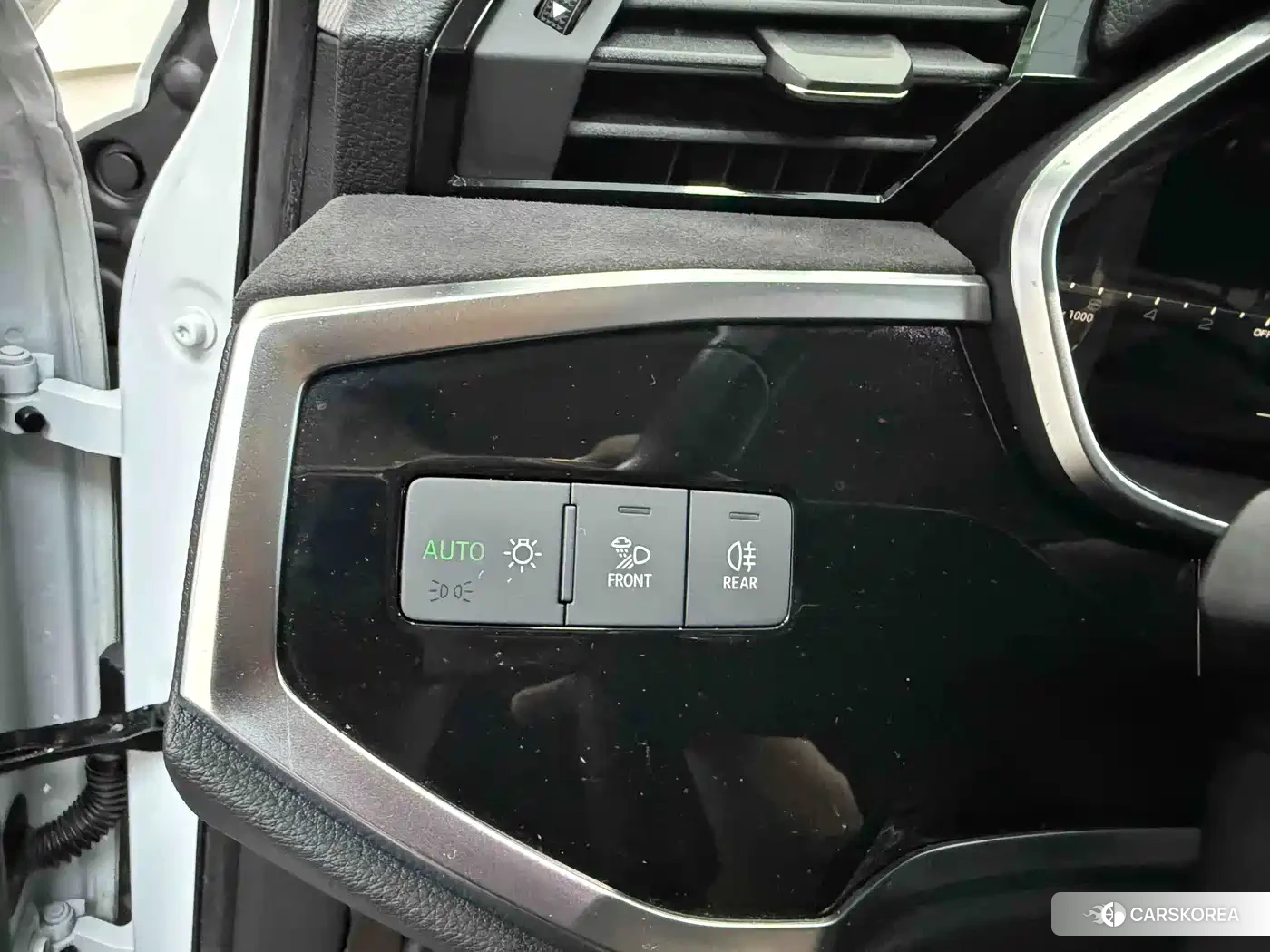 Audi Q3 id 4649242 из Китая 11