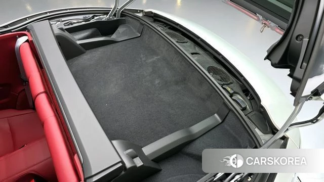 Porsche 911(992) id 4381809 из Кореи 11