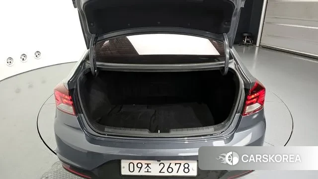 Hyundai The New Avante AD id 2977003 из Кореи 11