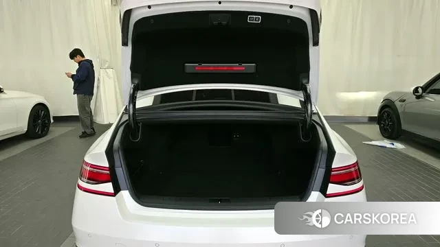 Genesis G90 (RS4) id 3400709 из Кореи 11