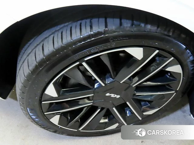 Kia The New K8 Hybrid id 4853505 из Кореи 11